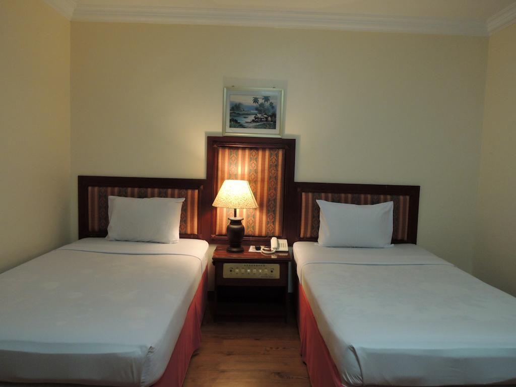 New York Hotel Phnom Penh Rum bild